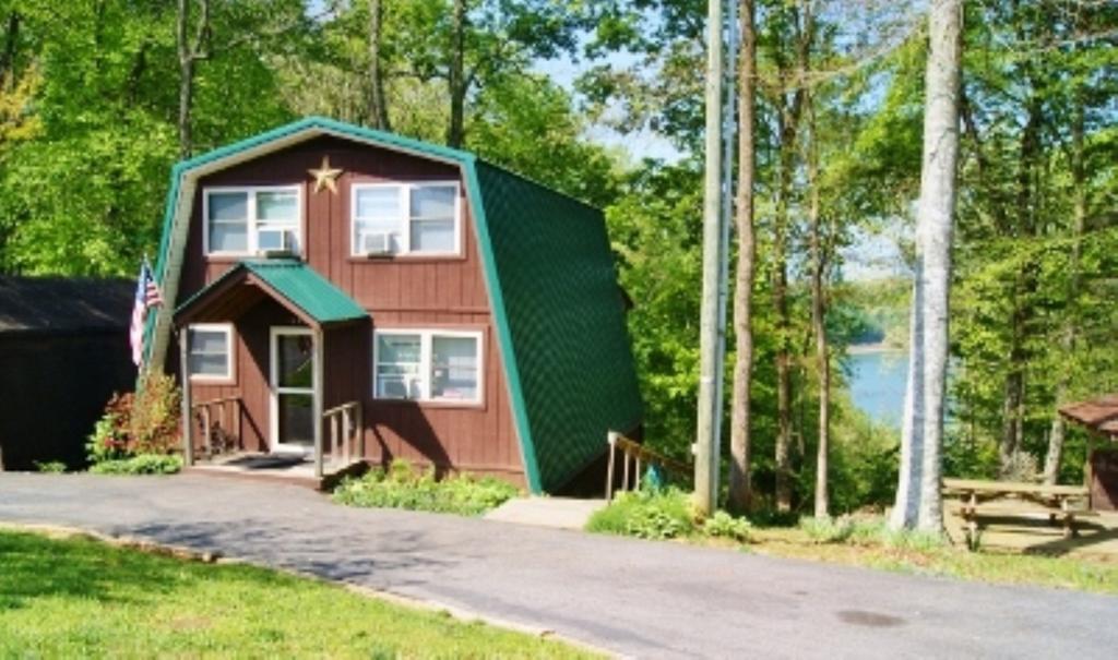 Hotel Cabin On Cumberland Jamestown Exterior foto